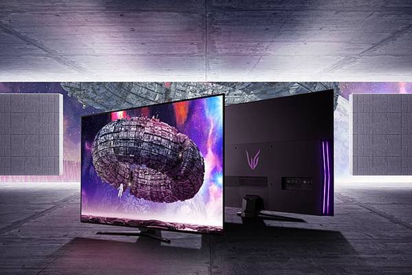 【新聞圖片2】LG 48GQ900擁有超頻達138Hz  的刷新率、0.1毫秒反應時間、無可挑剔的色彩準確性和無邊框的設計，無論是遊戲娛樂或是日常視聽觀影，都能帶來極致流暢的感官體驗。