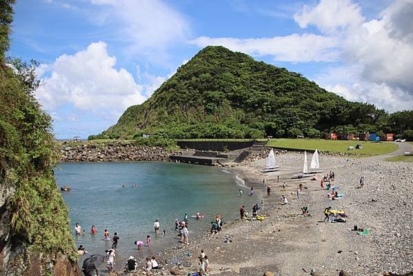 瓏山林蘇澳 南方澳 海邊 立槳 sup 比基尼 網美 豆腐岬
