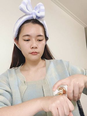 好物推薦|克麗緹娜CHLITINA::臉部保養推薦！月見草禦