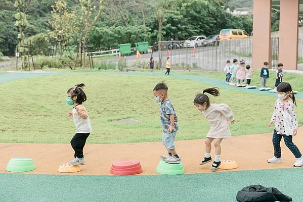 6794圖說：家長們都希望給孩子優質學習環境。