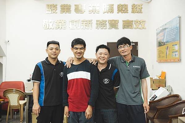 ip-1116圖說：溫馨的職場初體驗。