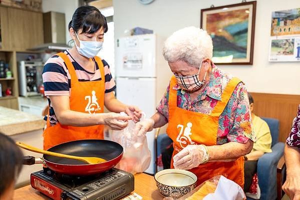 鶯歌90歲阿嬤 來日照依然勇健