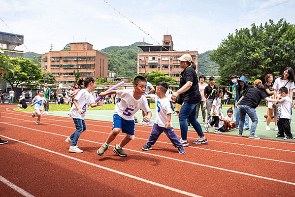 「龍總逗陣來」親子運動會  共融不分你和我