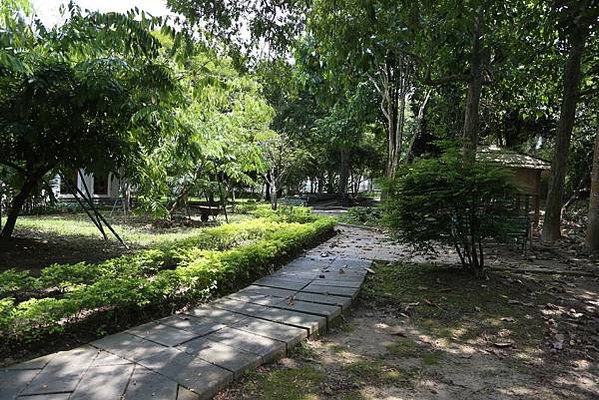 植物園,巧克力雲莊,大湖景點推薦