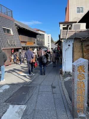 討個好彩頭～新春祈福就到成田新勝寺