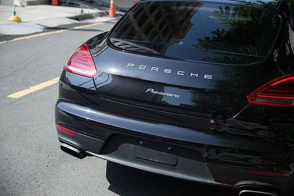 保時捷Panamera 介紹 Porsche外匯車 美國自辦