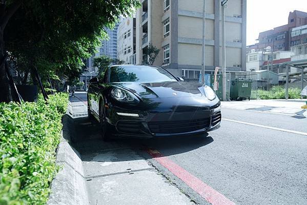 保時捷Panamera 介紹 Porsche外匯車 美國自辦