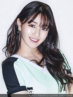 JiHyo-.jpg