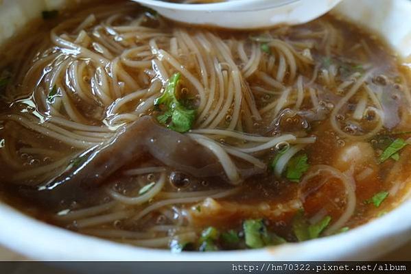 桃園食記│95紅麵線，中壢福德路古早味傳統早餐，內壢火車站大