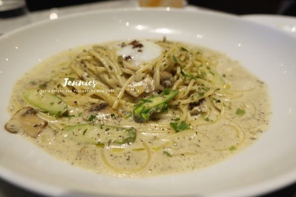 不能遊走全世界就讓我吃遍全世界｜台灣異國料理17↑家餐廳