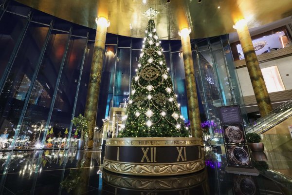 曼谷金色耶誕城ICONSIAM Bangkok Illumination 2021.jpg