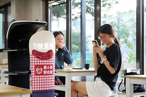 中原大學牛肉麵推薦｜鍾小勤麵食館 大份量平價美食，大學生激推