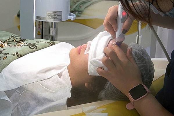 台中護膚推薦｜洗臉貓 台中南屯店「孔夫仔泡沖」深層清潔、無痛