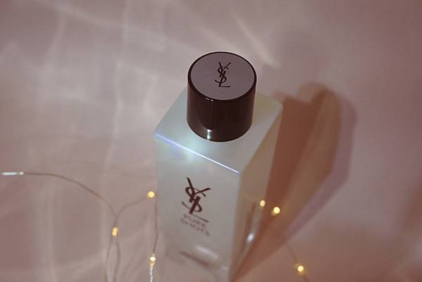 YSL仙女水,極效活萃淨亮晶透露水狀精華,2021精華水推薦,YSL仙女水用法,YSL仙女水評價