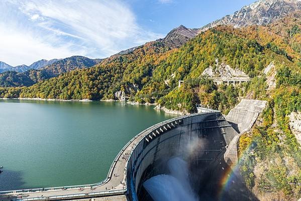 【日本旅遊】2025立山黑部開山時間、交通方式、推薦景點？漫