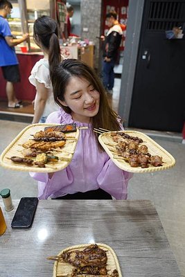 台中西屯區(逢甲夜市) | 柒串燒—新鮮食材，烤功一流，快來