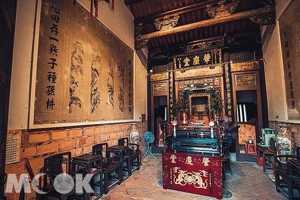 客家人李騰芳古宅典型紹安客家建築，又稱為李金興古宅或李舉人古