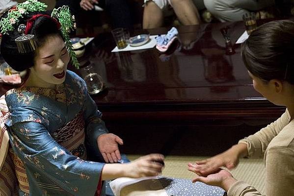 舞妓與藝妓-座敷遊戲（藝者遊）-「金比羅船」（こんぴらふねふ