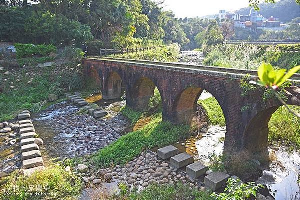 「糯米橋」大平紅橋全台僅剩三座的百年古橋（紅橋），其中一座就