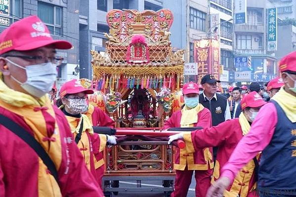 燈籠/馬唯庭手寫燈籠/「艋舺青山祭」艋舺青山王宮-以荅神休-