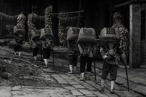 “煮海興利、穿渠通運”的海鹽文化/萬州茶鹽古道-背鹽工-巴鹽