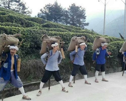 “煮海興利、穿渠通運”的海鹽文化/萬州茶鹽古道-背鹽工-巴鹽