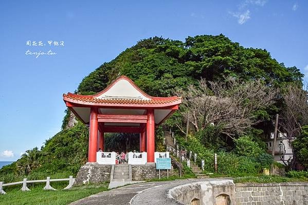 白米甕砲台-荷蘭城建於1900年與東側和平島的社寮砲台扼守基