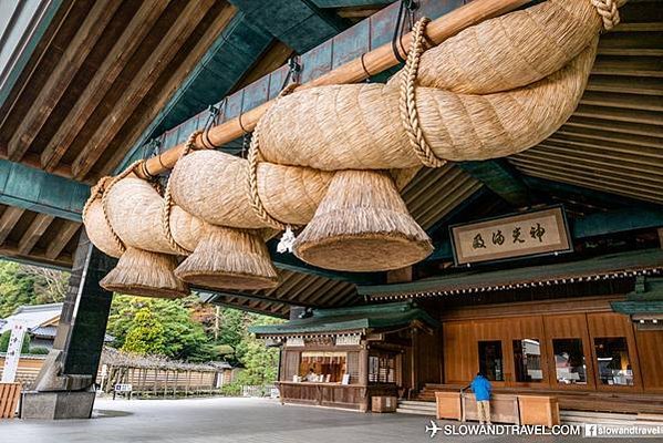 出雲大社「結良緣」聞名：求良緣必訪結緣神社-神社境內的兔子雕