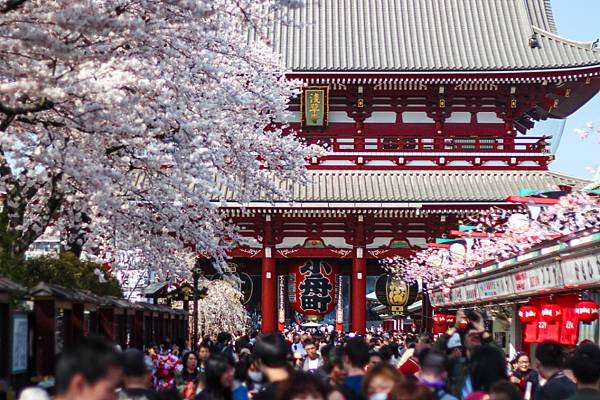 日本人性意識的本質，是-謳歌性的自然主義享樂/「雜魚寢」的性
