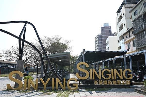 勝利號/台南新營新營糖廠「藍皮列車」國寶級糖鐵-糖鐵勝利號已