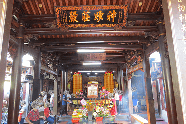 鳳山龍山寺