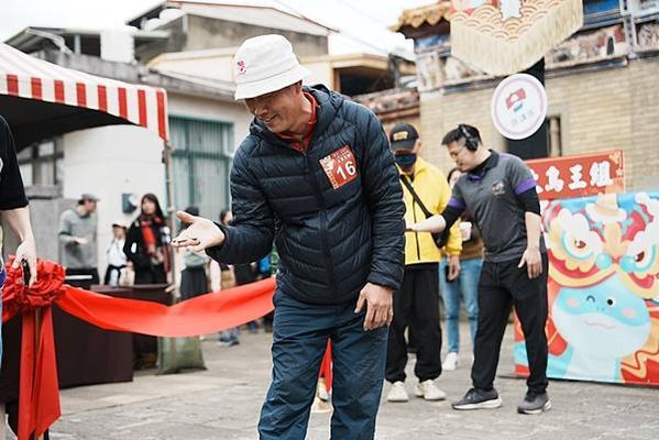 六堆客庄年度盛事「尖炮城」元宵節登場+博弈遊戲「跌三烏」，是
