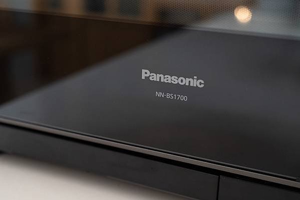 Panasonic 一爐雙料理蒸烘烤微波爐NN-BS1700