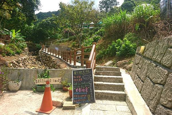 [貓空美食] 清泉山莊3人套餐，最推薦烏龍茶蛤蜊雞湯、涼筍