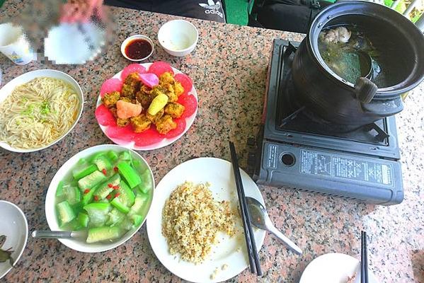 [貓空美食] 清泉山莊3人套餐，最推薦烏龍茶蛤蜊雞湯、涼筍