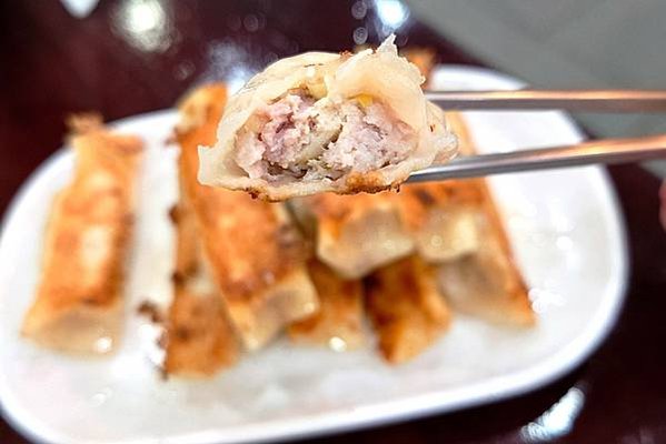 頂好紫琳蒸餃館