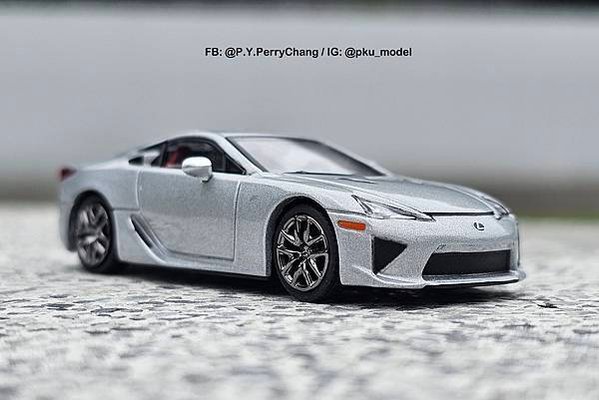 &lt;1/64模型車開箱&gt;DCT Lexus LFA