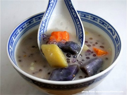 一碗家的味道，Bubur Cha Cha (摩摩喳喳)