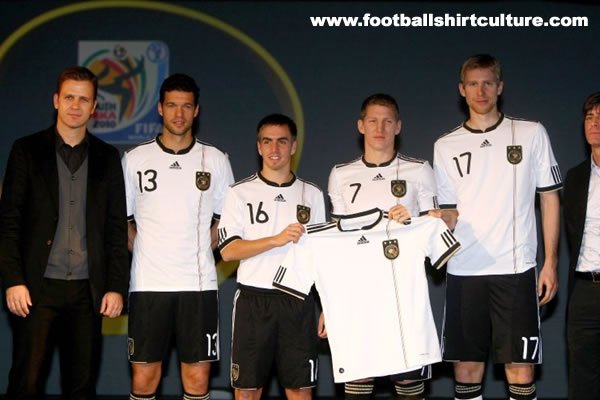 germany-10-12-adidas-football-kit.jpg