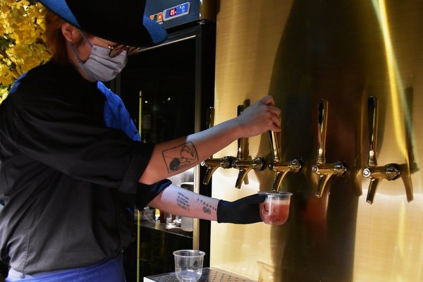 【台北東區餐酒館推薦】激安&amp;色酒｜調啤放題超划算！12款「色