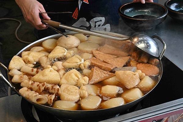【日本大阪】黑門市場居酒屋，大鍋煮真的好美味!