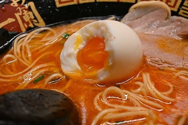 【日本京都】一蘭拉麵，京都烏丸店，滿滿三味線音樂的四條通