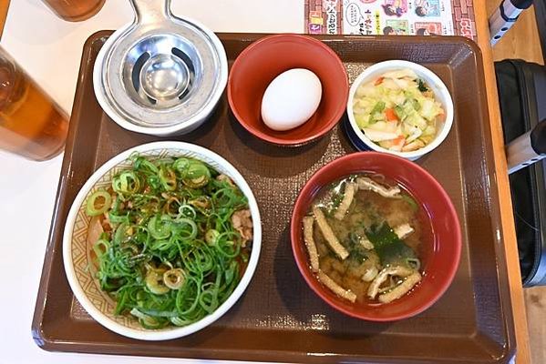 【日本東京】すき家 Sukiya 環八羽田店，營養早餐的好選