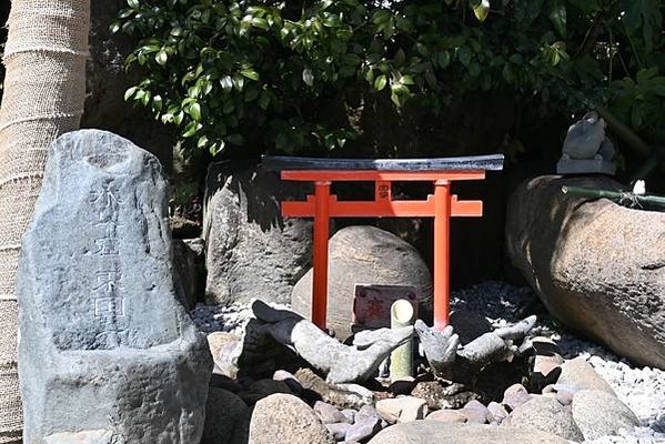 【日本東京】穴守稻荷神社，東京羽田機場附近的神社，超多小鳥居
