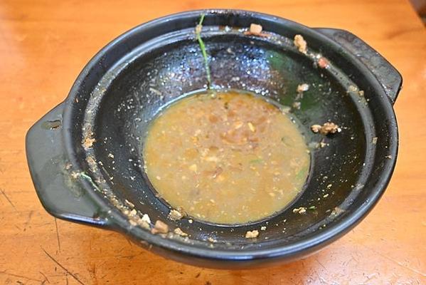 【最愛吃吃喝喝】中壢夜市簡師傅麻辣臭豆腐，又臭又香的超好吃臭