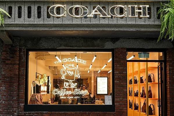 全台首家「The COACH Coffee Shop」來啦！