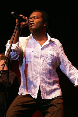 Ricardo Lemvo - Jeannie Jalbert.jpg