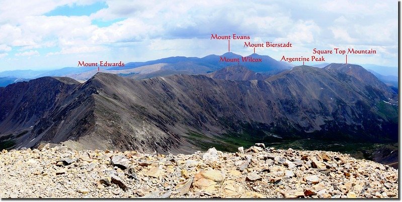 View to the Southeast from Grays Peak&apos;s summit