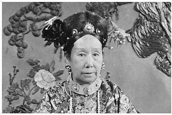 乾隆唯一愛過的女人-富察皇后
