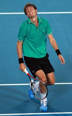 Nicolas+Mahut+2011+Hopman+Cup+Day+3+ElMTxLjmQdEl.jpg